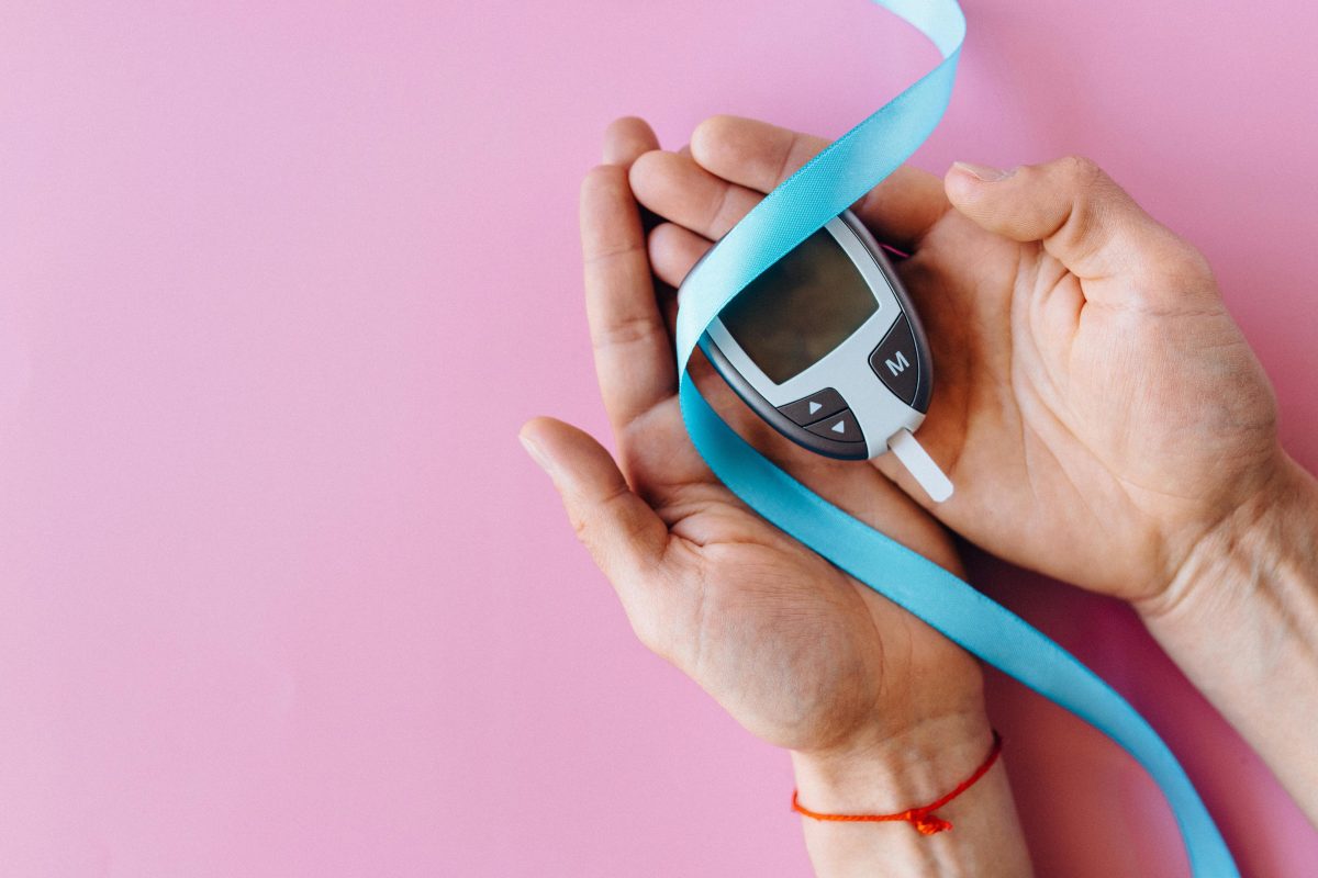 Compléments NUTRILUX SANTE pour réguler la glycémie : PROLACTO+ et NUTRILUX MAGNESIUM, PROBIO LG et COQ10, FAT STOP, associés à NUTRILUX SLIM, compléments à haute biodisponibilité.